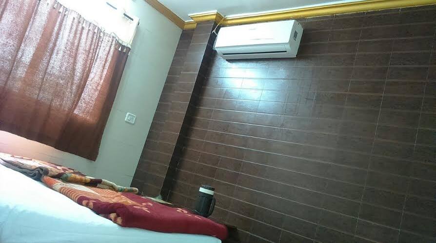 Hotel Neha Palace, Ujjain 4